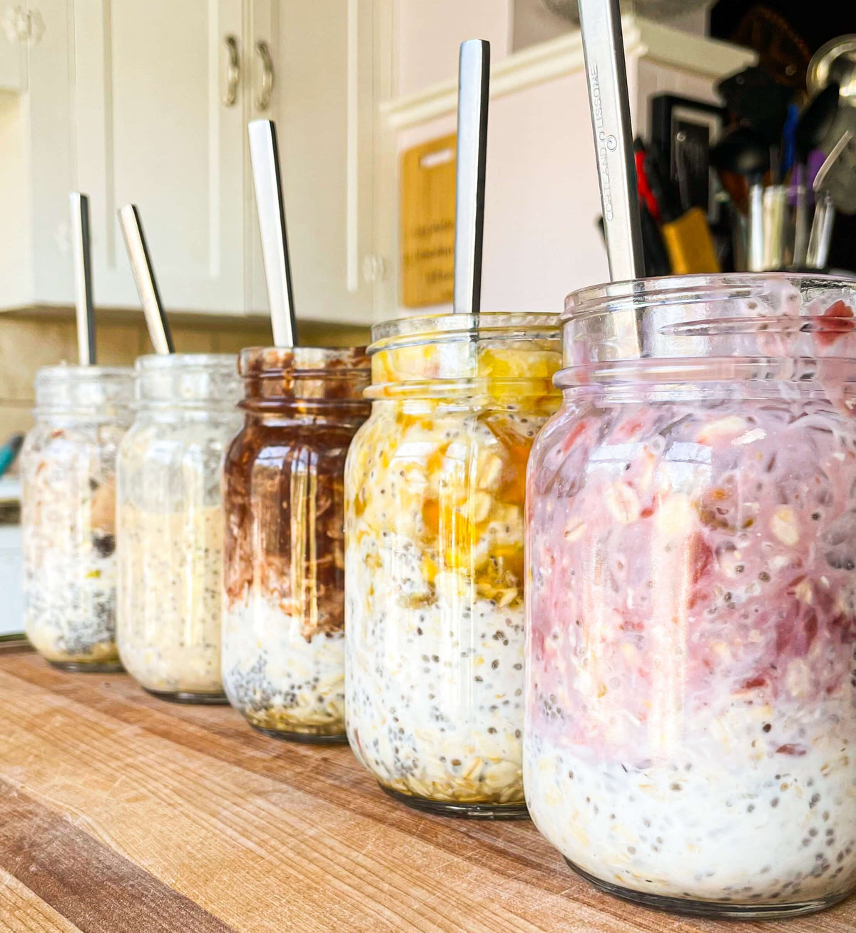 overnight oats in mason jars